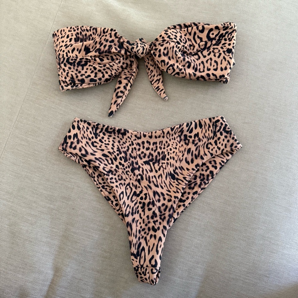 SKATIE Dume leopard print bikini S Lyndi top / M Iggy bottom
